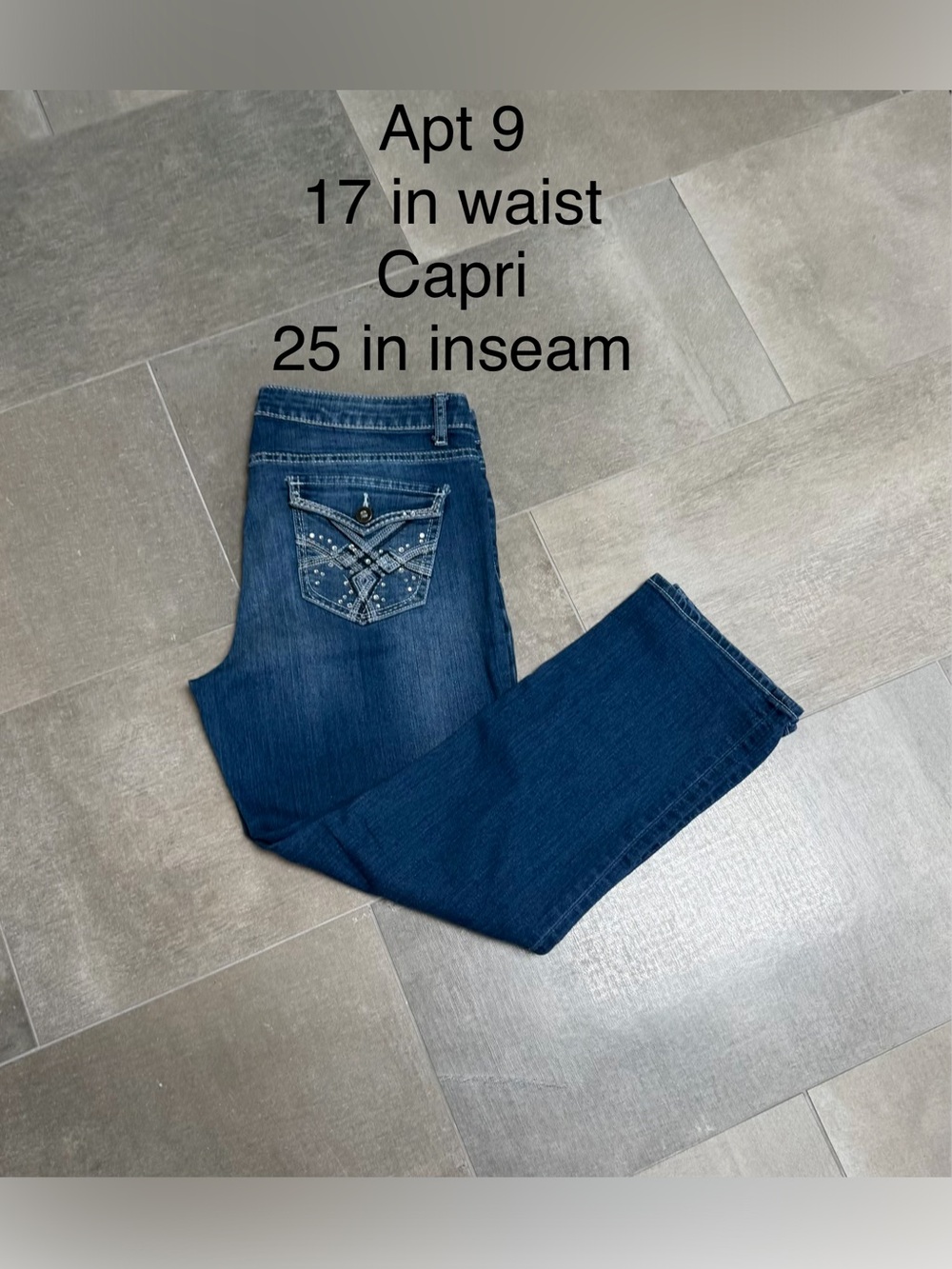 Apt. 9 Women's Capri Jeans